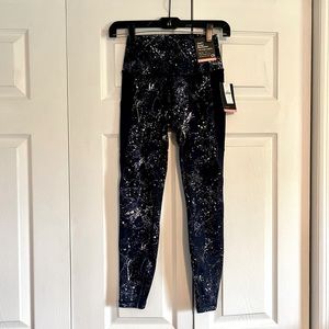 Women’s gap fit 7/8 leggings XS new with tags